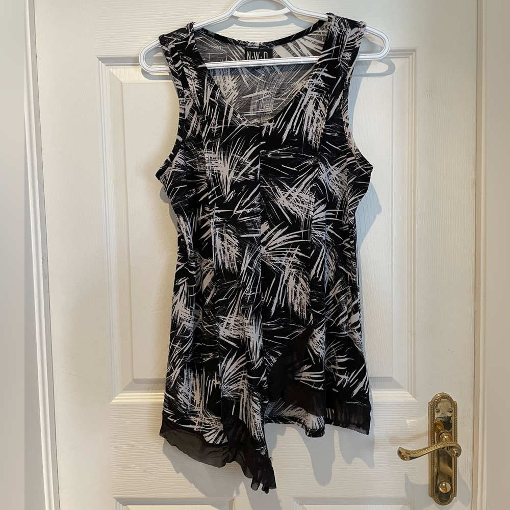 N.W.D women’s tank